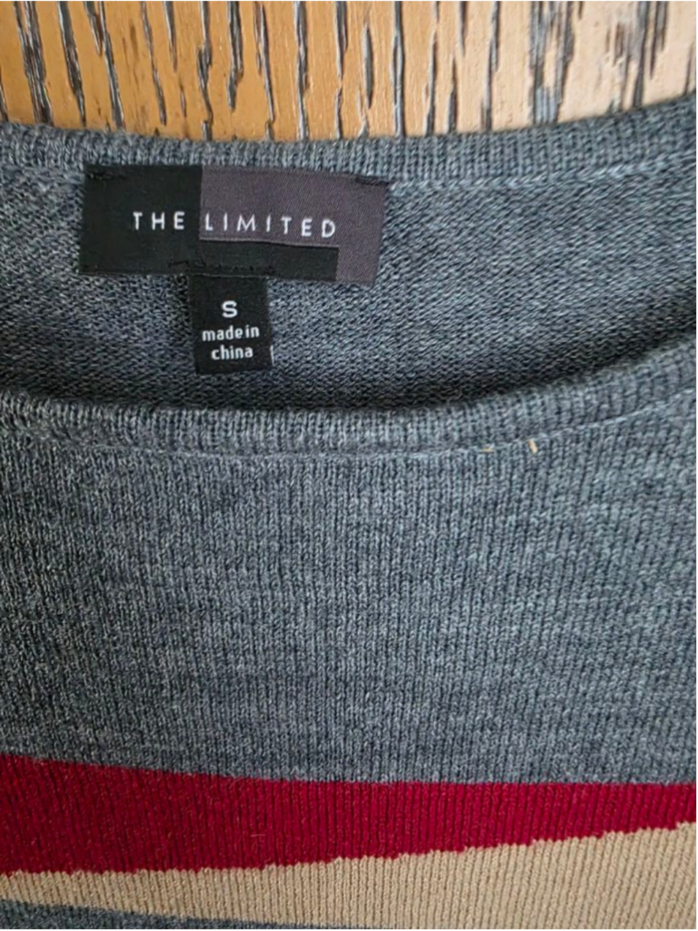 Women's THE LIMITED Gray Red Tan Striped Crew Neck Sweater Small - Picture 3 of 4